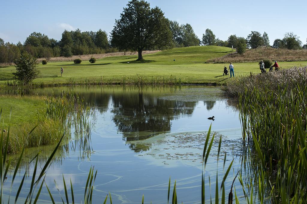 Brevik  Breviken Golf & Hotell الغرفة الصورة